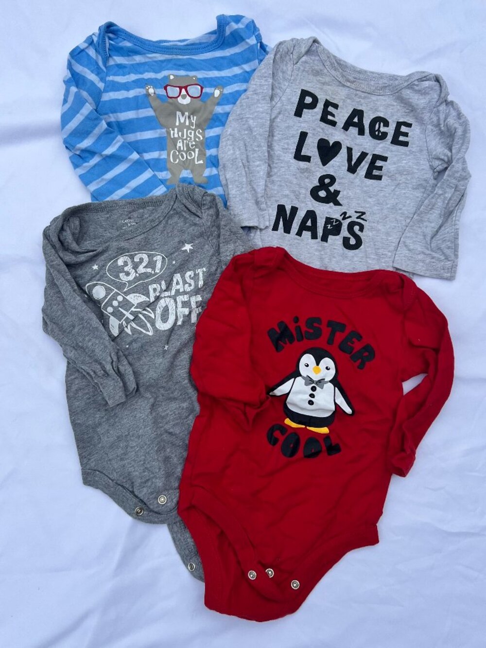 Boys 12M Graphic‎ Long Sleeve Onesie Lot of 4 — George — GUC